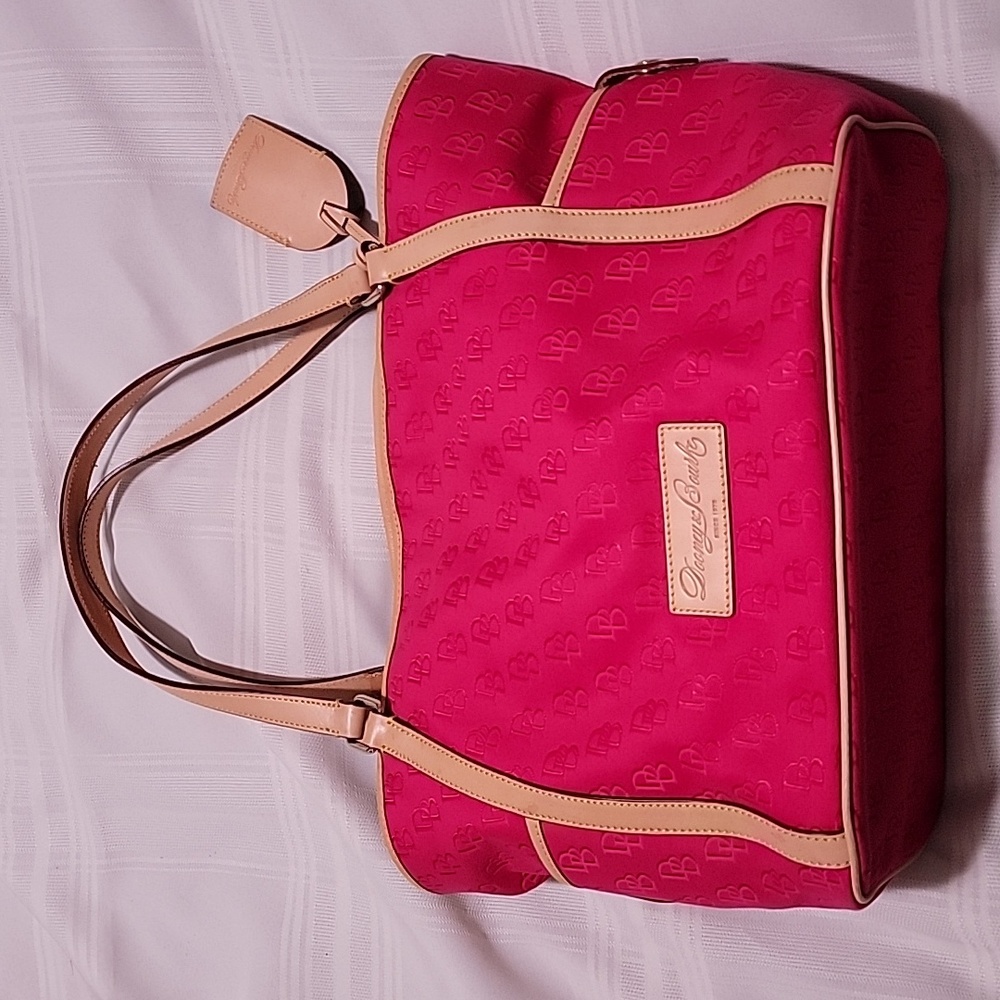Pink dooney and bourke tote